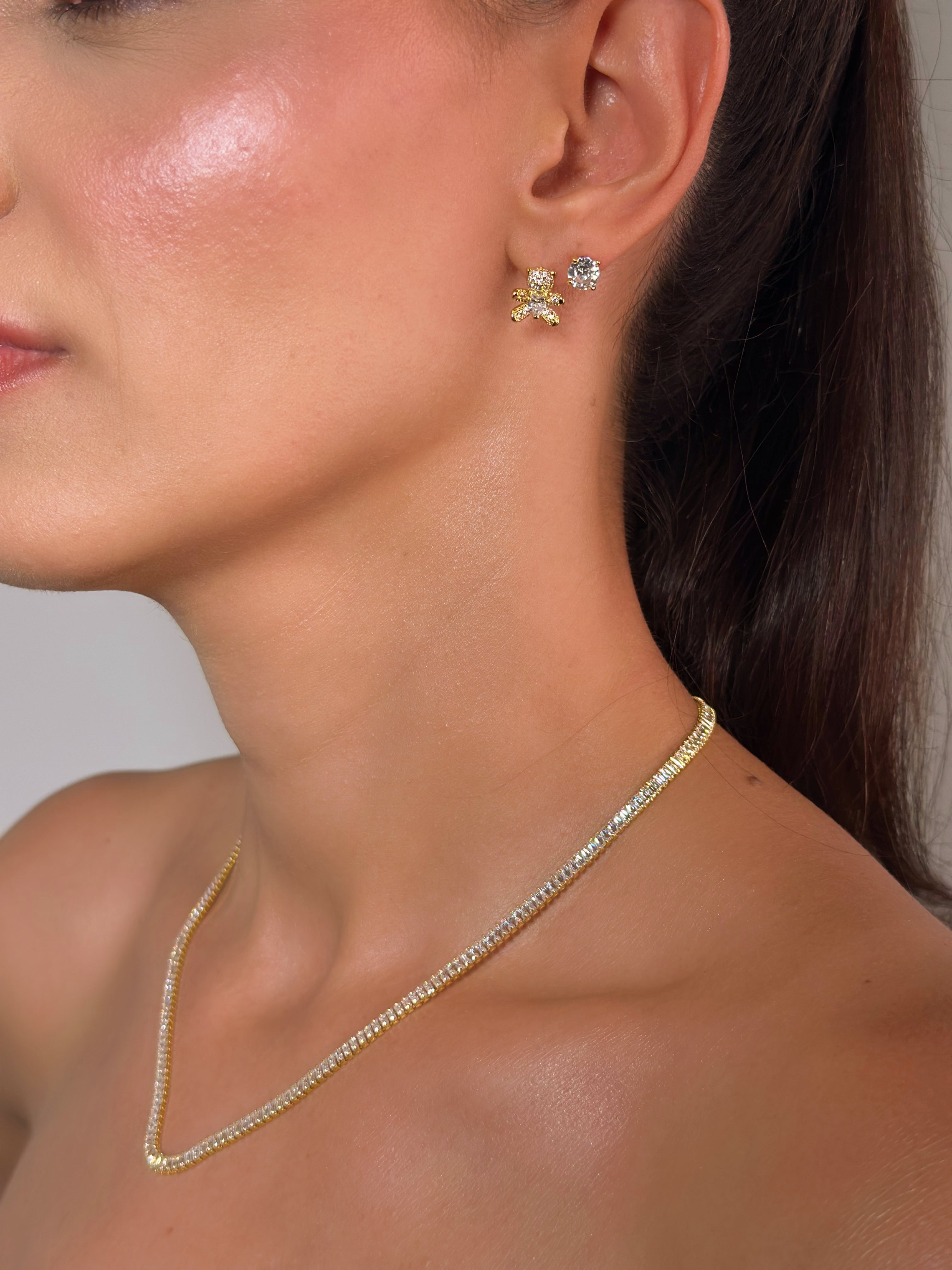 Brinco Ponto de Luz Dourado