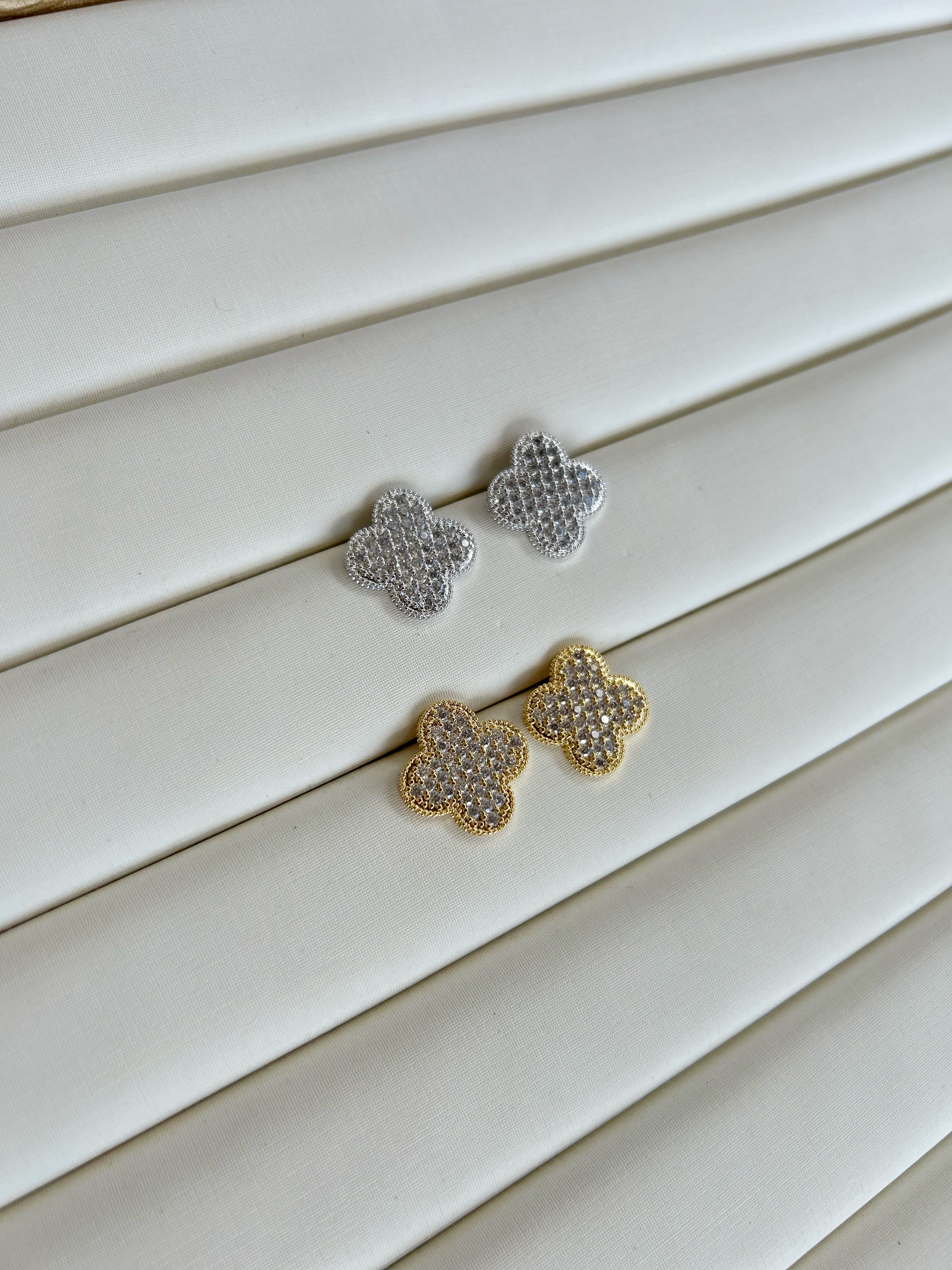 Brinco Inspiração Cravejado com Borda Dourado