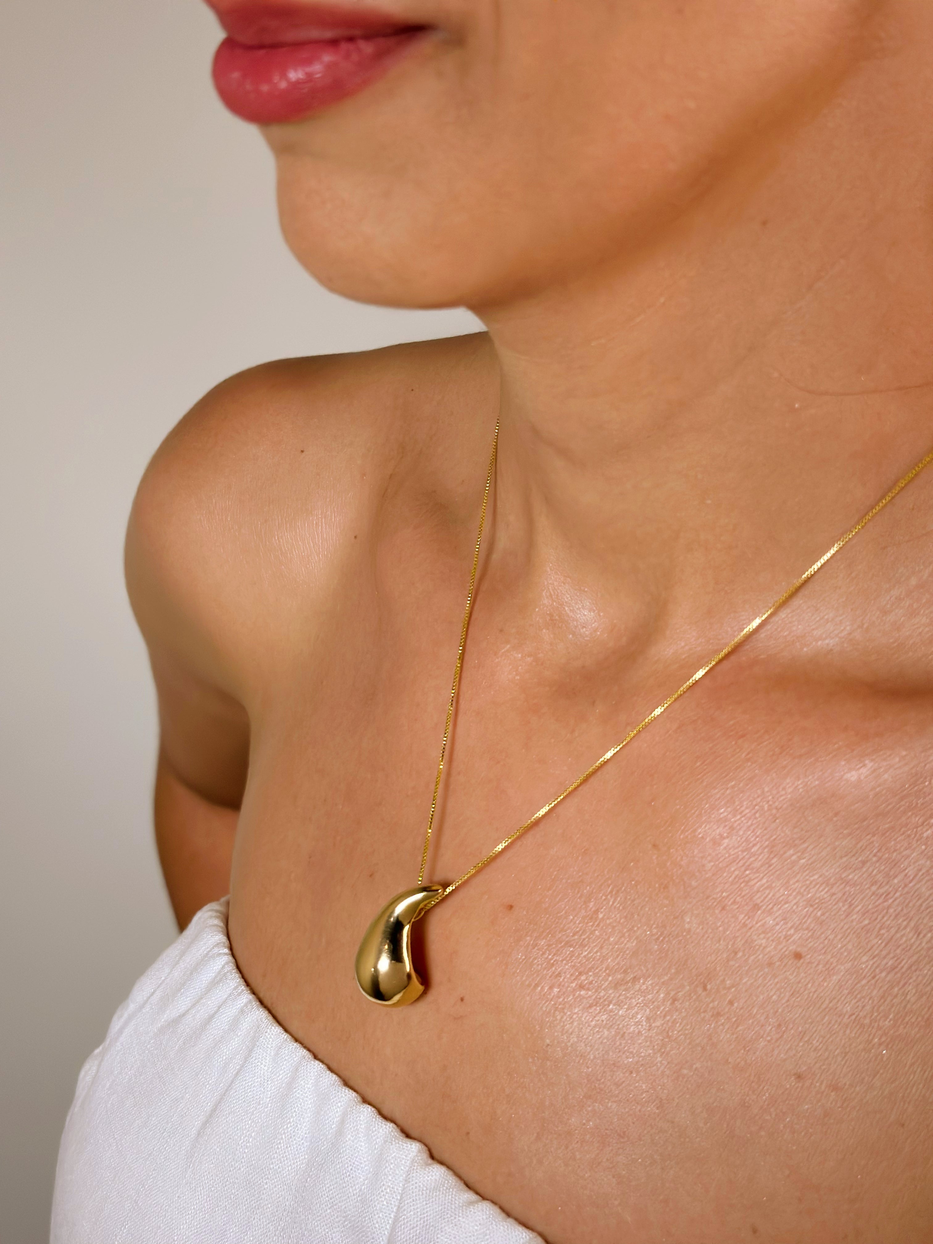 Colar Gota Boleado Dourado