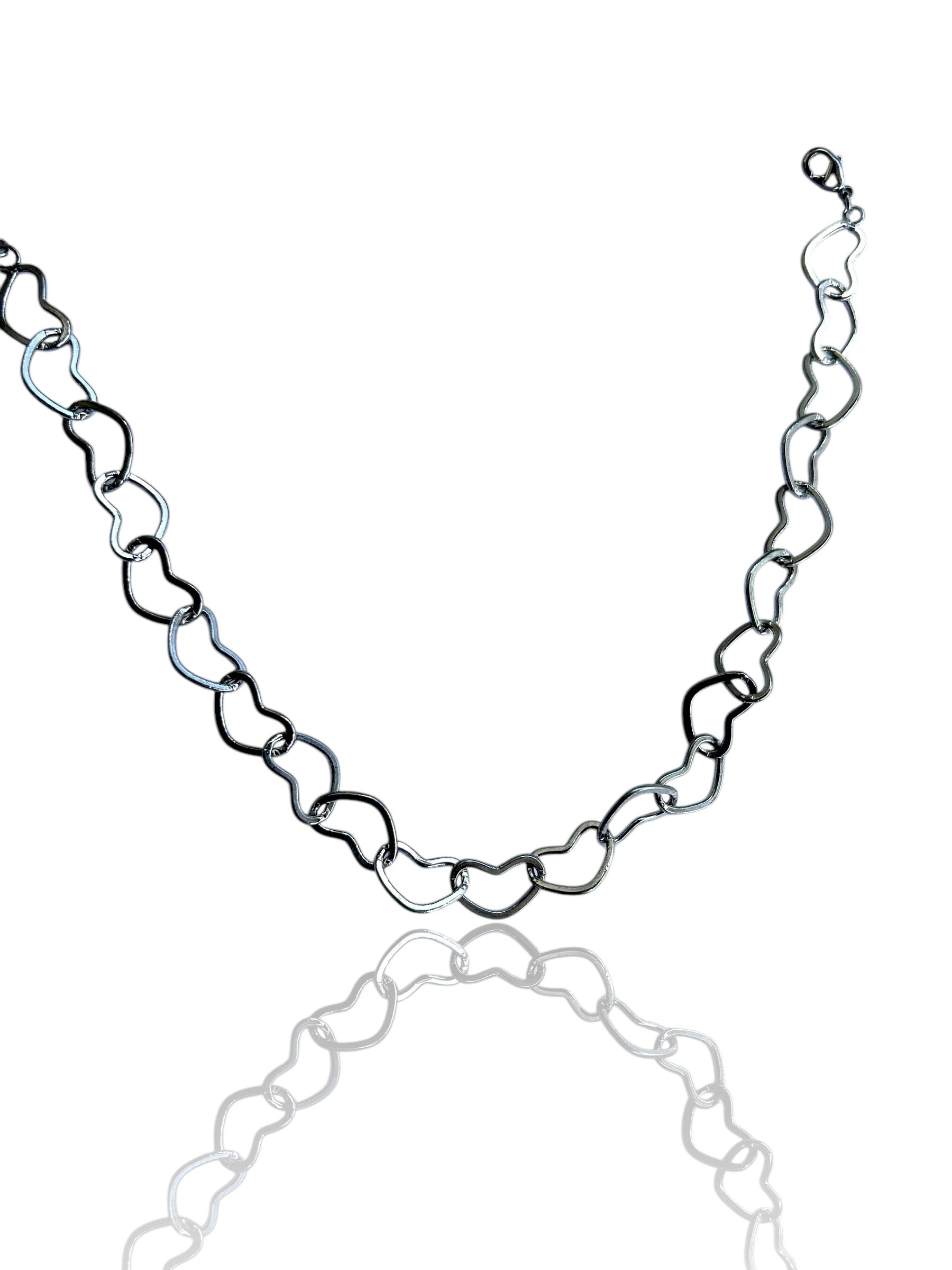 Colar Elos Corações Ródio