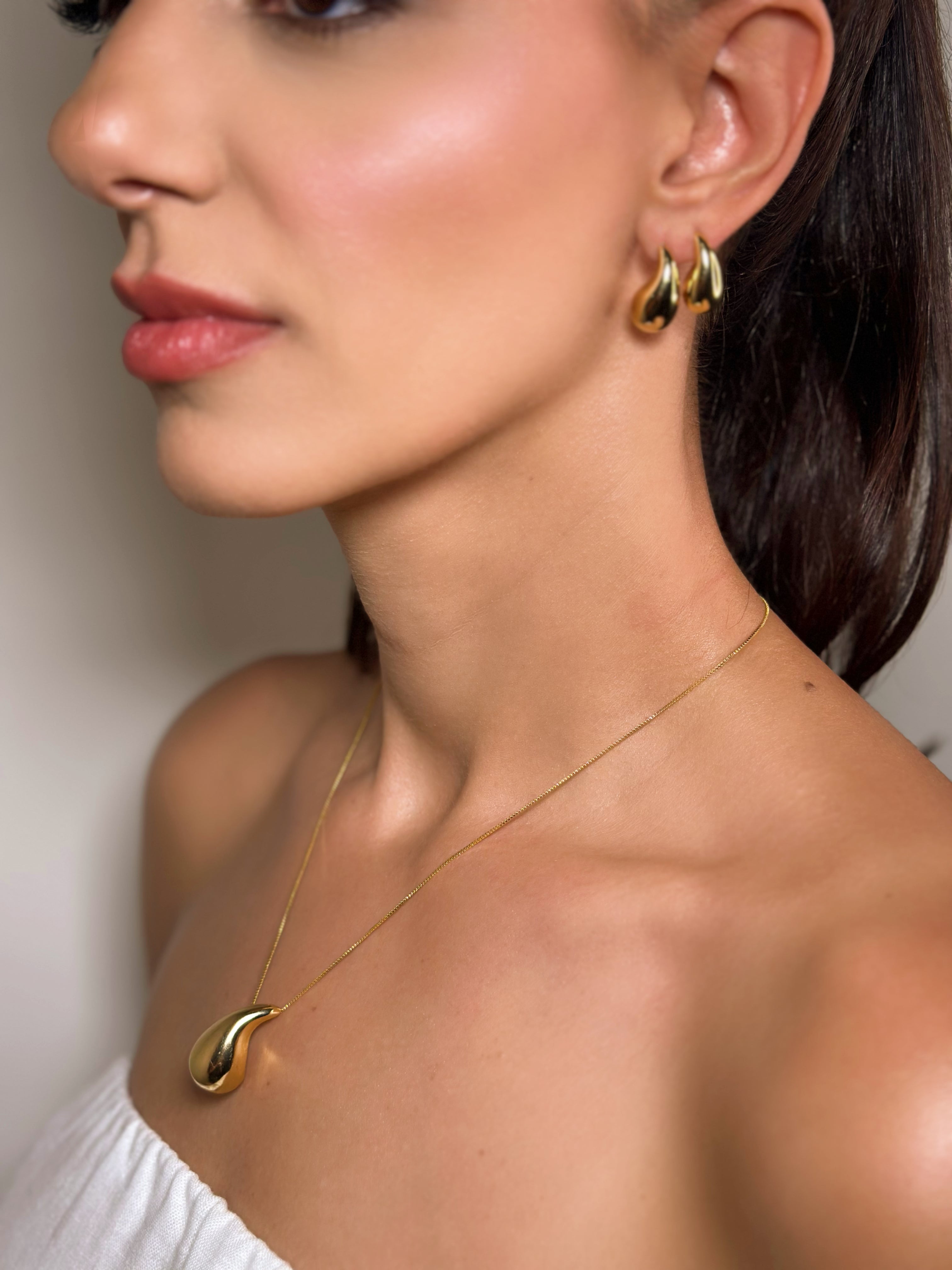 Colar Gota Boleado Dourado