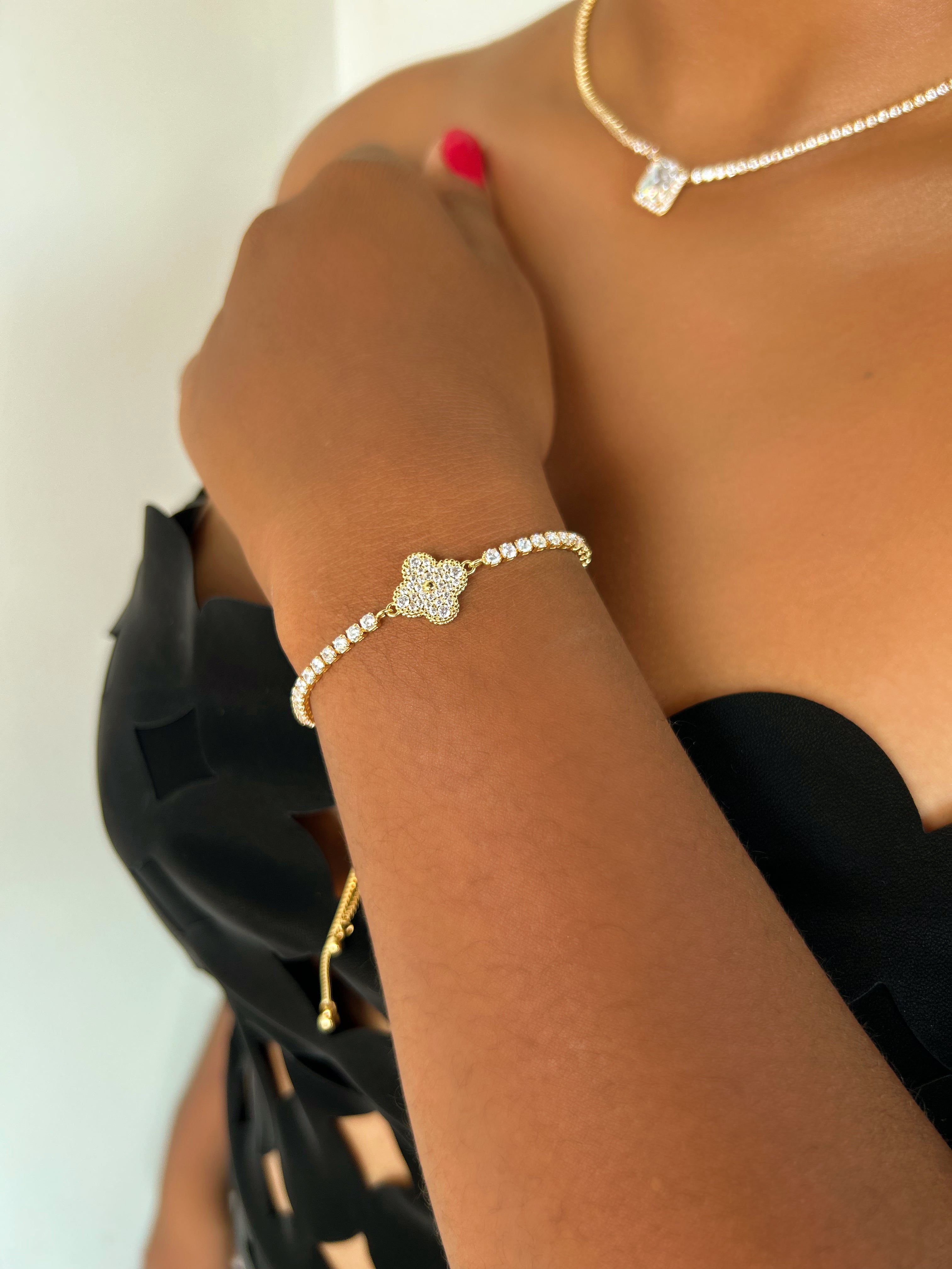 Pulseira Trevo Dourada