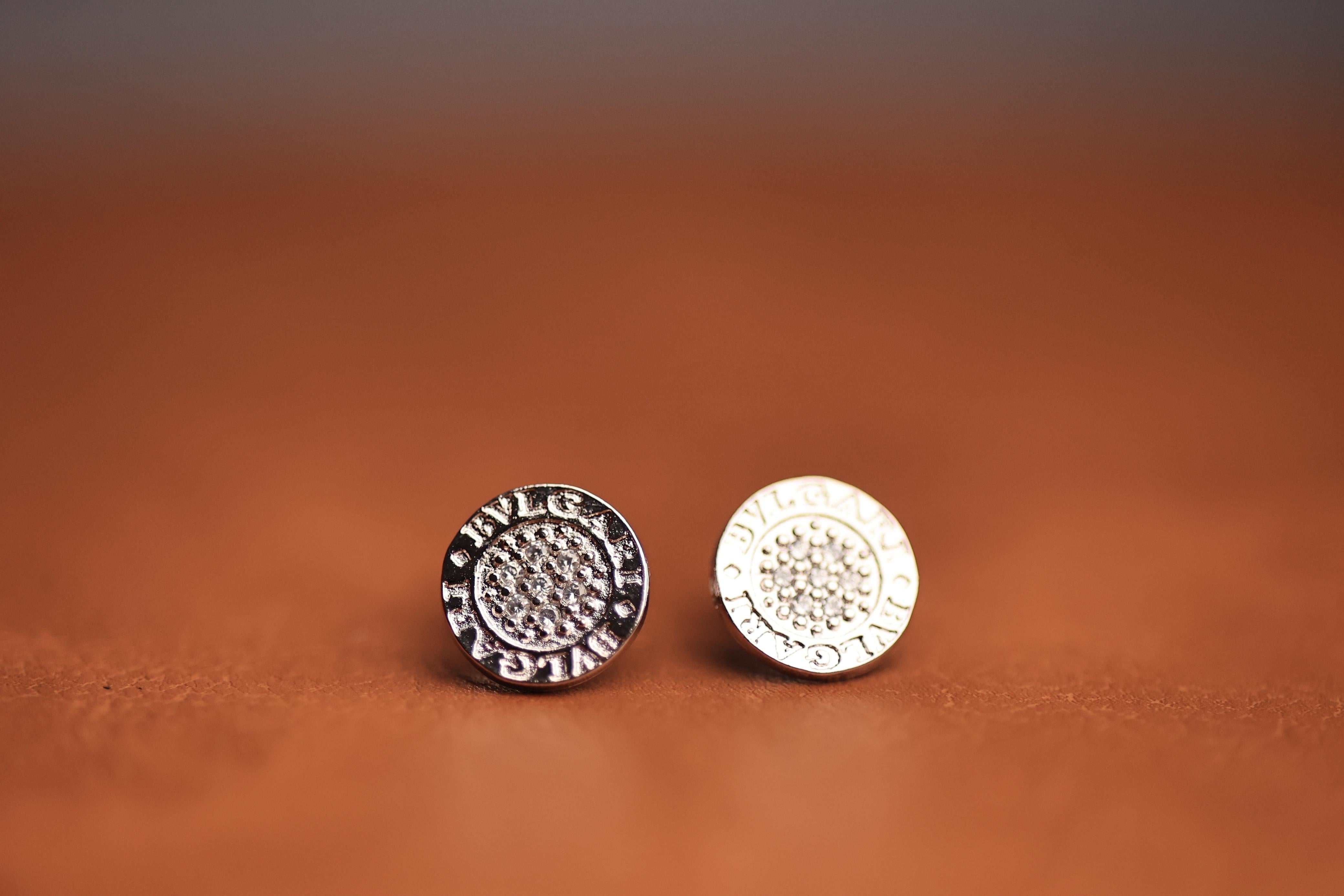 Brinco Redondo Inspired Banho Ródio Premium