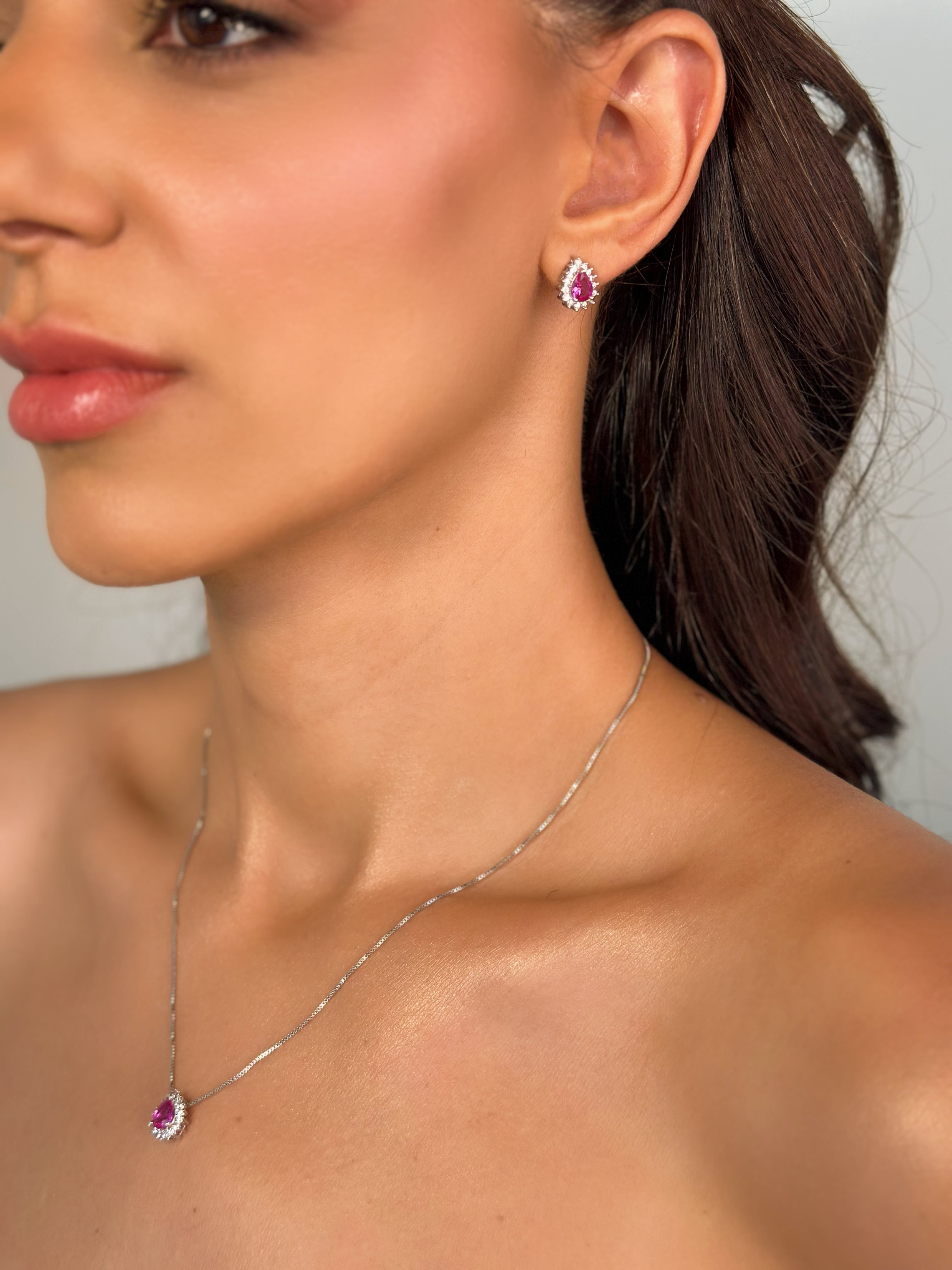 Conjunto Gota Zircônia Rosa