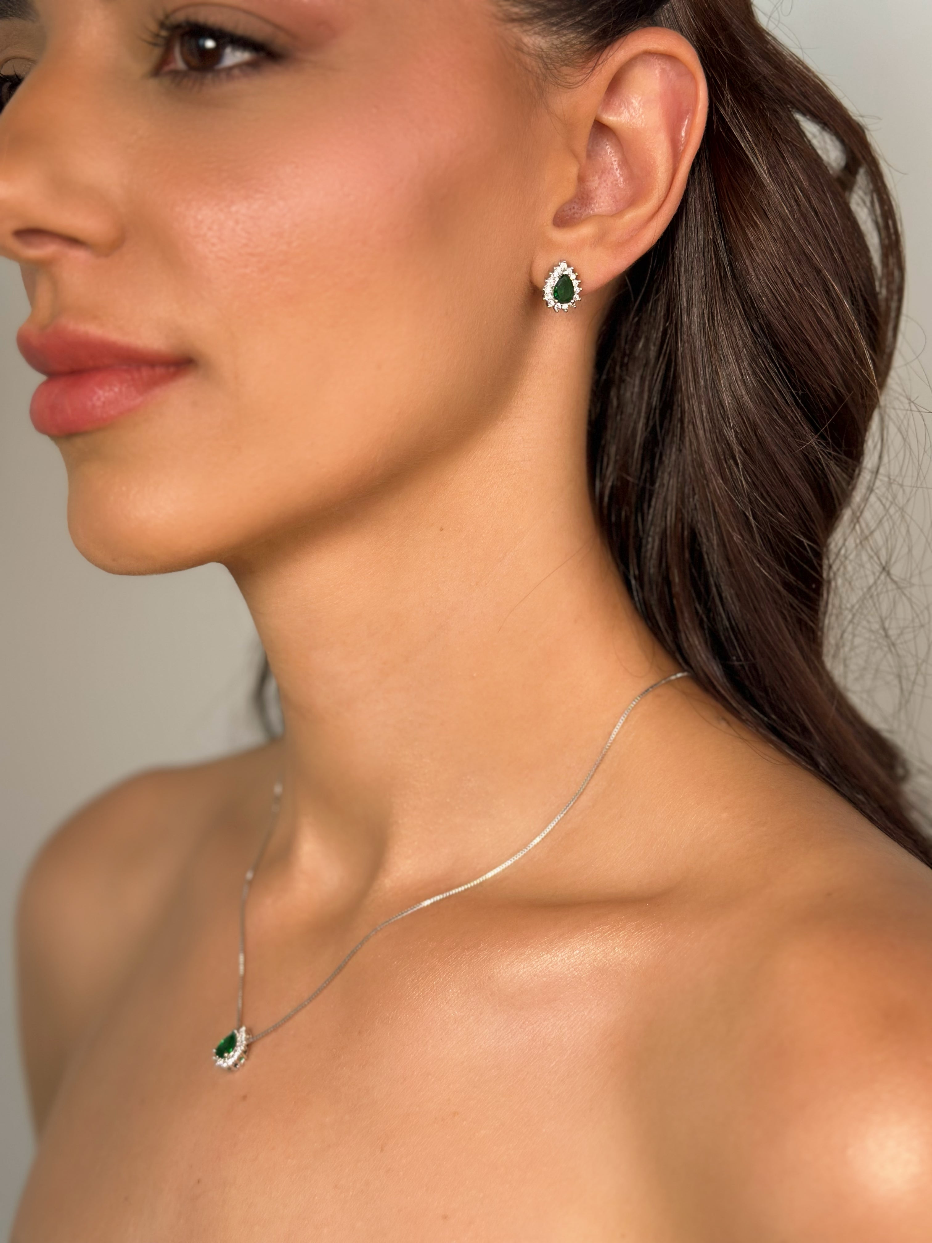 Conjunto Gota Zircônia Verde