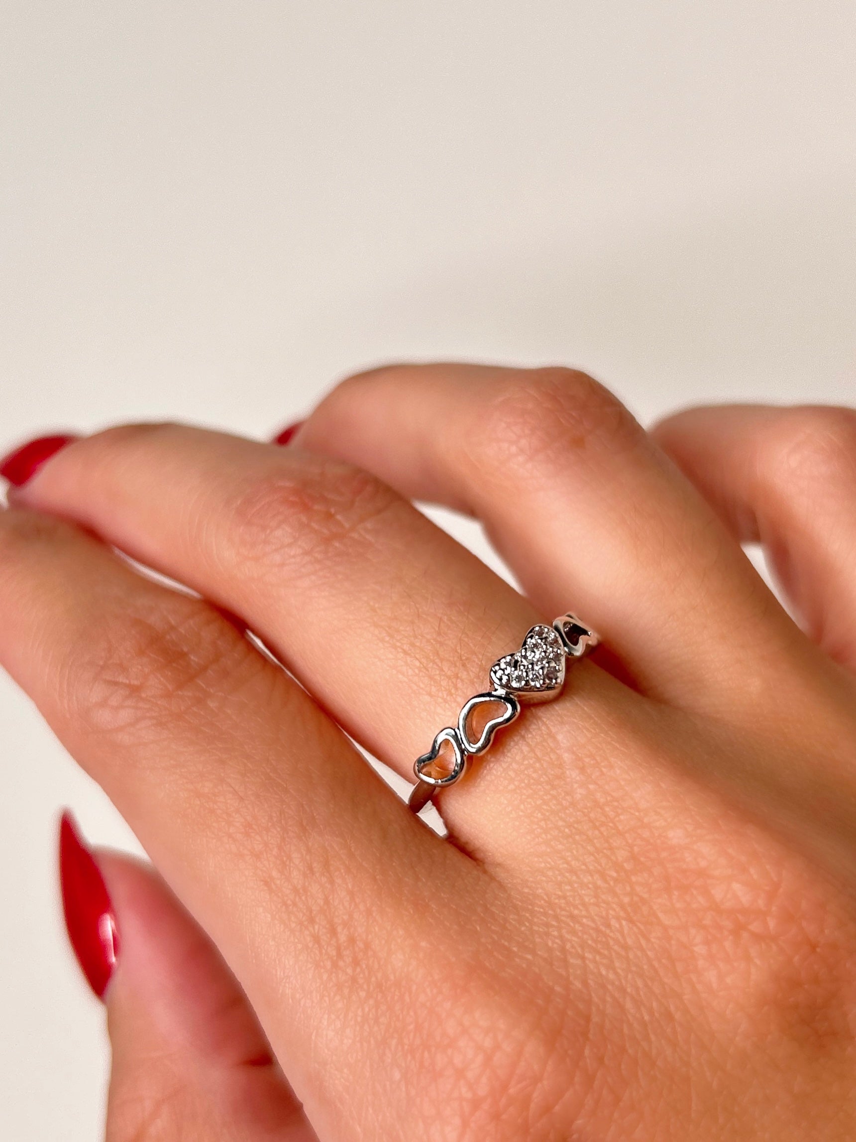 Anel Cinco Amores Banho Ródio Premium